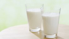 Чесънът и млякото са най-полезните храни през зимата
