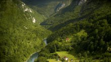 Черна гора пленява с балкански специалитети 