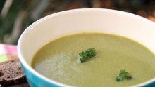 Крем супа от зелен боб и картофи