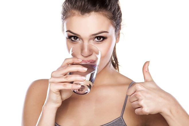 Пийте вода, но в умерени количества 